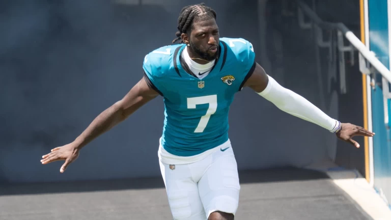 Mastering Fantasy Football Trades: Buy Low, Sell High Candidates