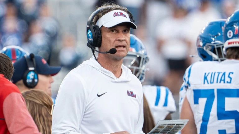 Lane Kiffin's Daughter Announces Relationship with LSU Linebacker