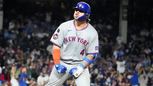 Mets Rally to Overcome Cubs: A Late-Game Turnaround