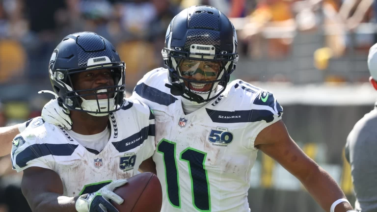 Seattle Emerges as Favorite Over Arizona for TNF Clash