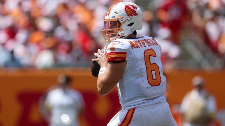 Bucs Host Eagles as Slight Dogs: Game Insights & Odds