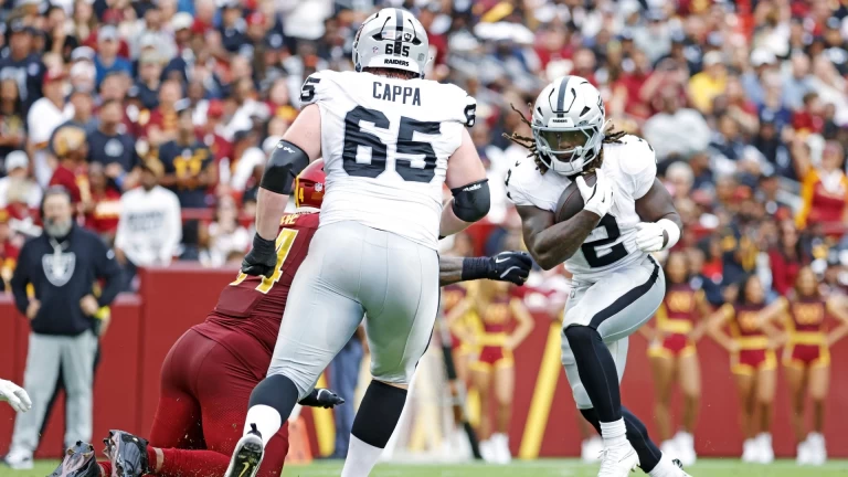 Raiders' Ashton Jeanty Struggles Early in Rookie Season