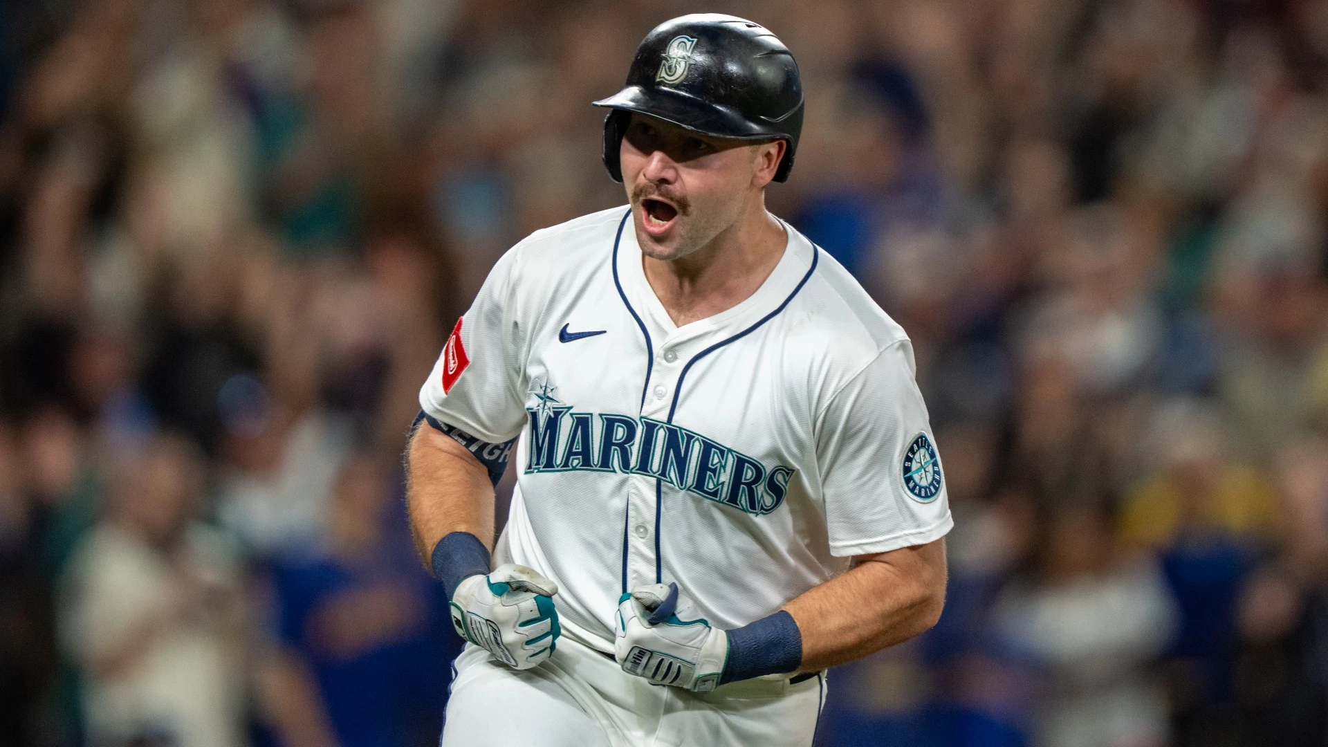 AL MVP Race Tightens: Aaron Judge and Cal Raleigh's Stats Battle