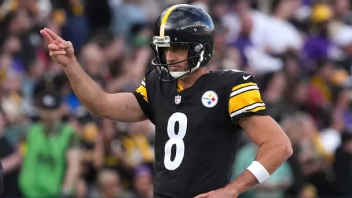 Steelers Cling to Win Despite Late Game Drama vs. Vikings