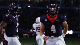 Chandler Morris Leads Virginia Against Undefeated Louisville