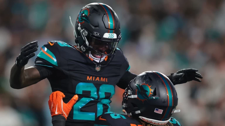 NFL Betting Guide: Dolphins vs. Panthers Spread Analysis