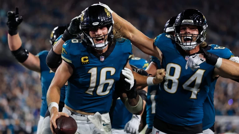 Trevor Lawrence Leads Jaguars to Victory Over Chiefs