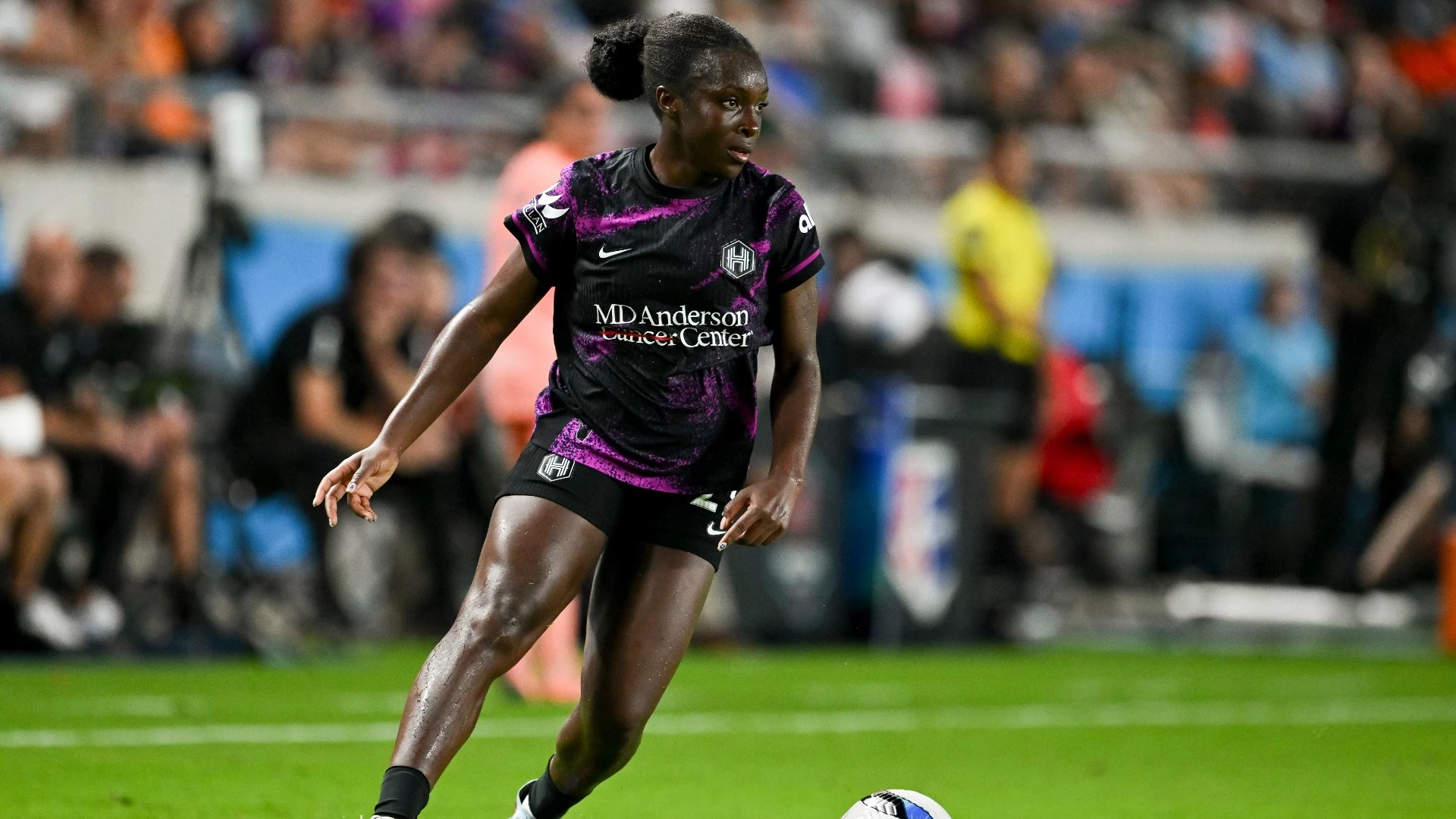 Houston Dash in Talks to Sell for $120M to Young Investor