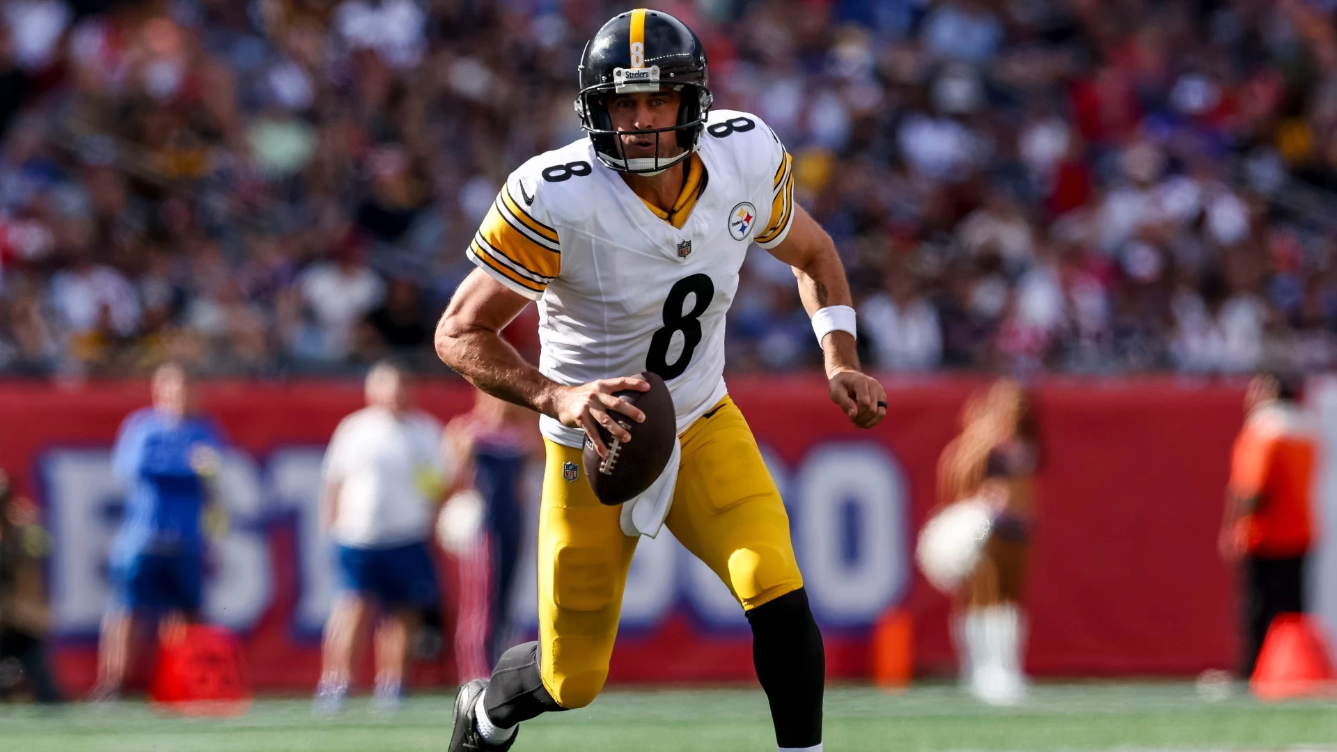 Breaking Down Some Best Bets for This Weekend's Football Slate