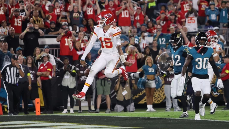 Chiefs vs. Lions Night Game Analysis & Predictions