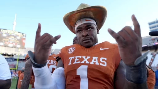 Texas Triumphs Over Oklahoma 23-6: Game Highlights