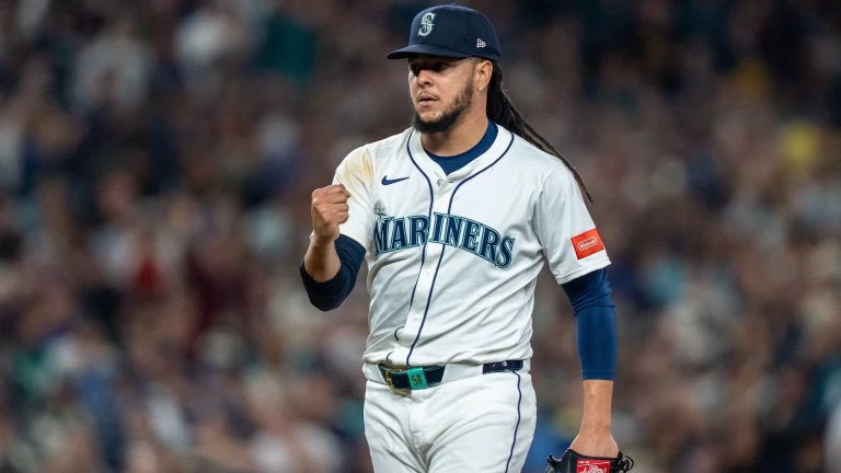 Seattle vs. Toronto: Castillo vs. Yesavage Game 2 Analysis