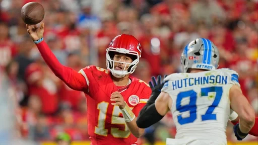 NFL Week Review: Chiefs Dominate, Seahawks Win on Road