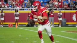 Patrick Mahomes Leads Explosive Chiefs Showing vs. Lions