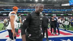 Jets Remain Winless at 0-6: Aaron Glenn's Uncertain Future