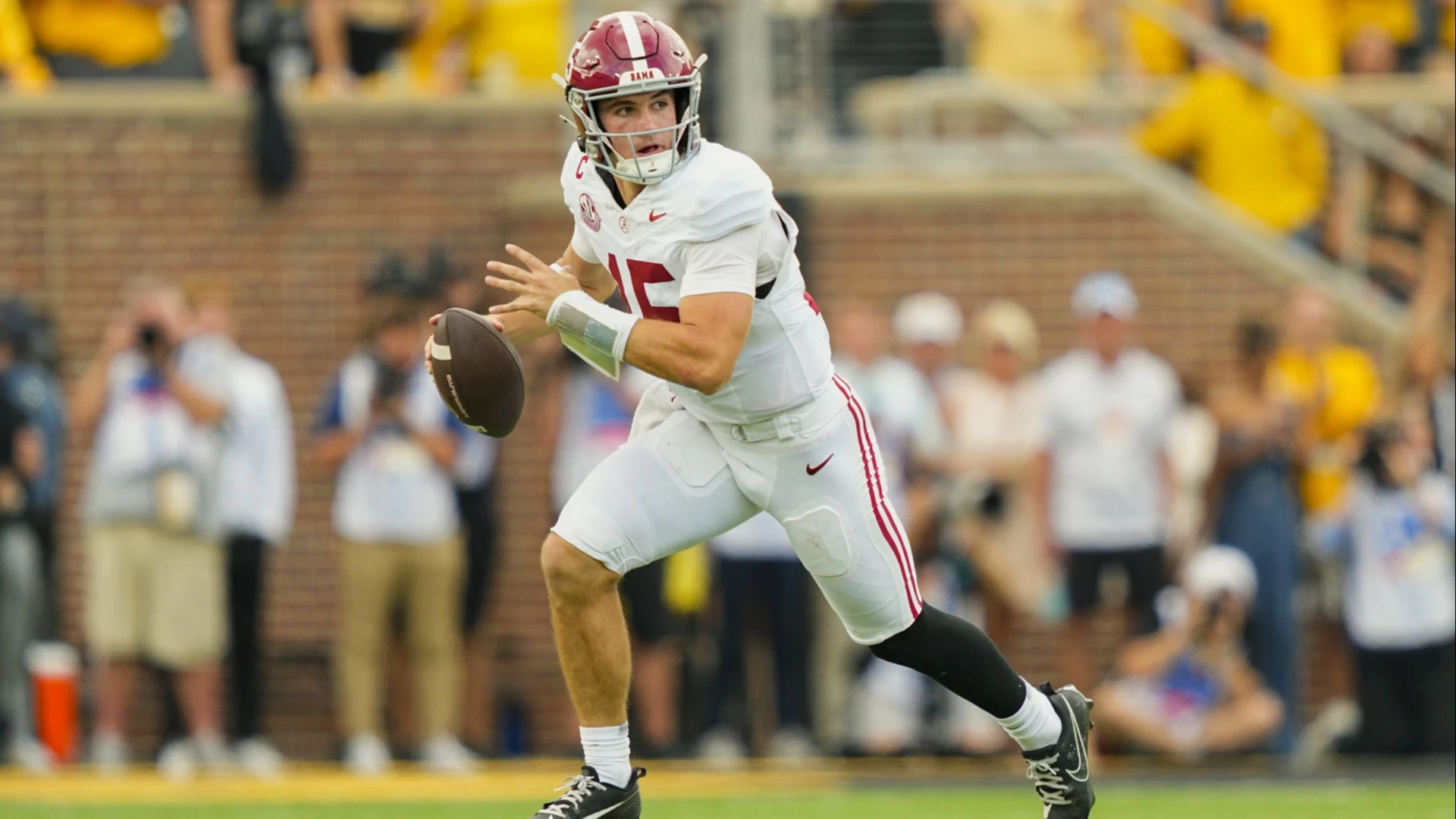 Ty Simpson Stands Out: Heisman Leader & Winning Games