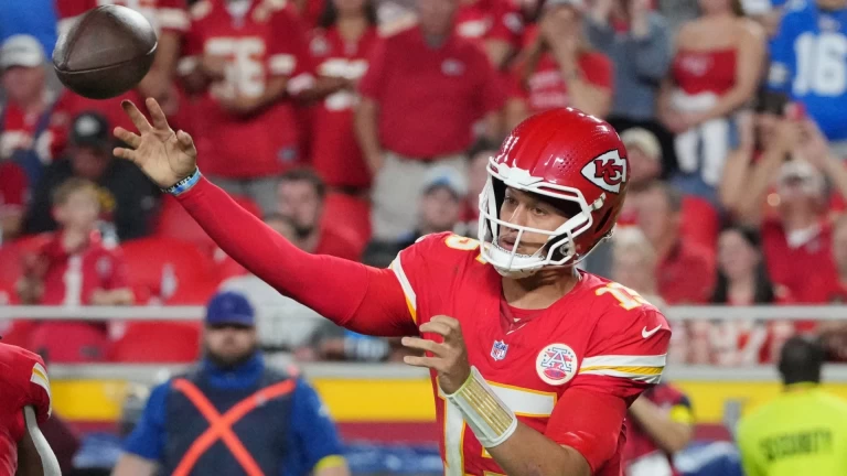 Raiders vs. Chiefs Showdown: Can Kansas City Cover the Spread?