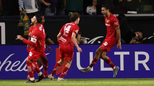 Top Teams and Standings in Mexican League Soccer Play