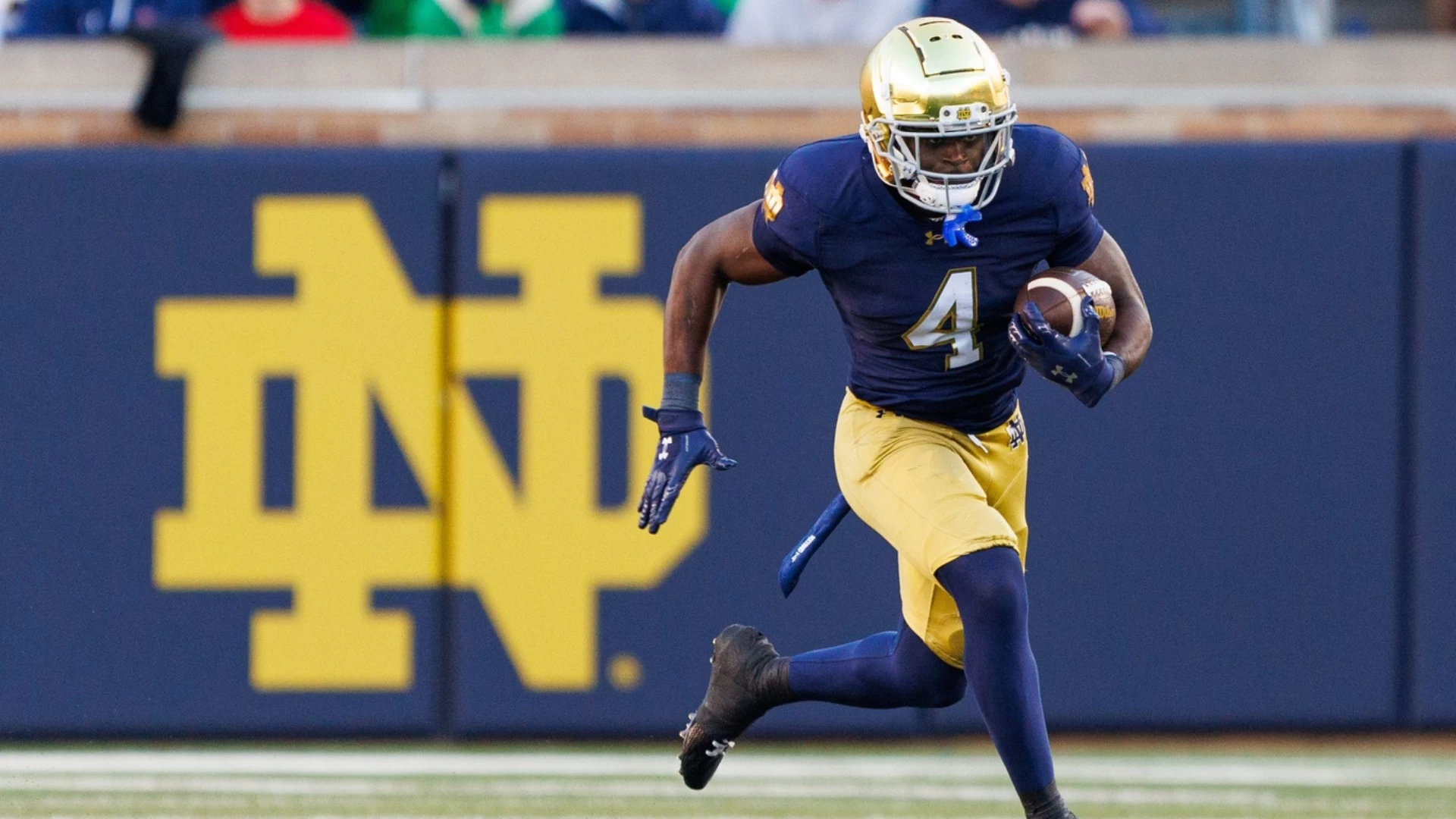 Notre Dame Battles USC as Double-Digit Favorite in Possible Rain