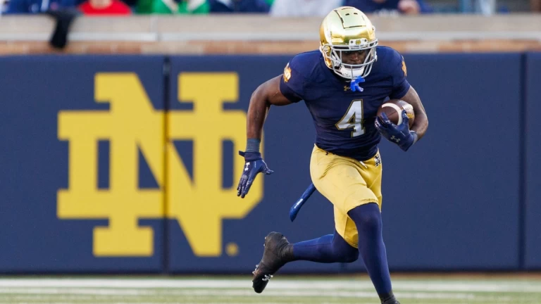 Notre Dame Battles USC as Double-Digit Favorite in Possible Rain