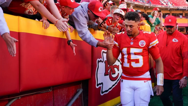 Chiefs' Surge in NFL Power Rankings & Betting Odds