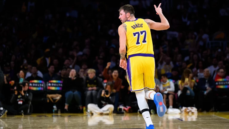 Warriors vs. Lakers Preview: Betting Insights & Tips