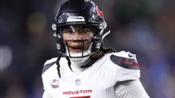 Houston Texans Struggles: Defense Strong But Offense Falters