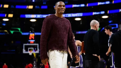 Russell Westbrook's Claims: LeBron James is 'Fake'