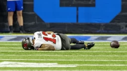 The Detroit Lions Dominate at Home, Beat the Tampa Bay Buccaneers