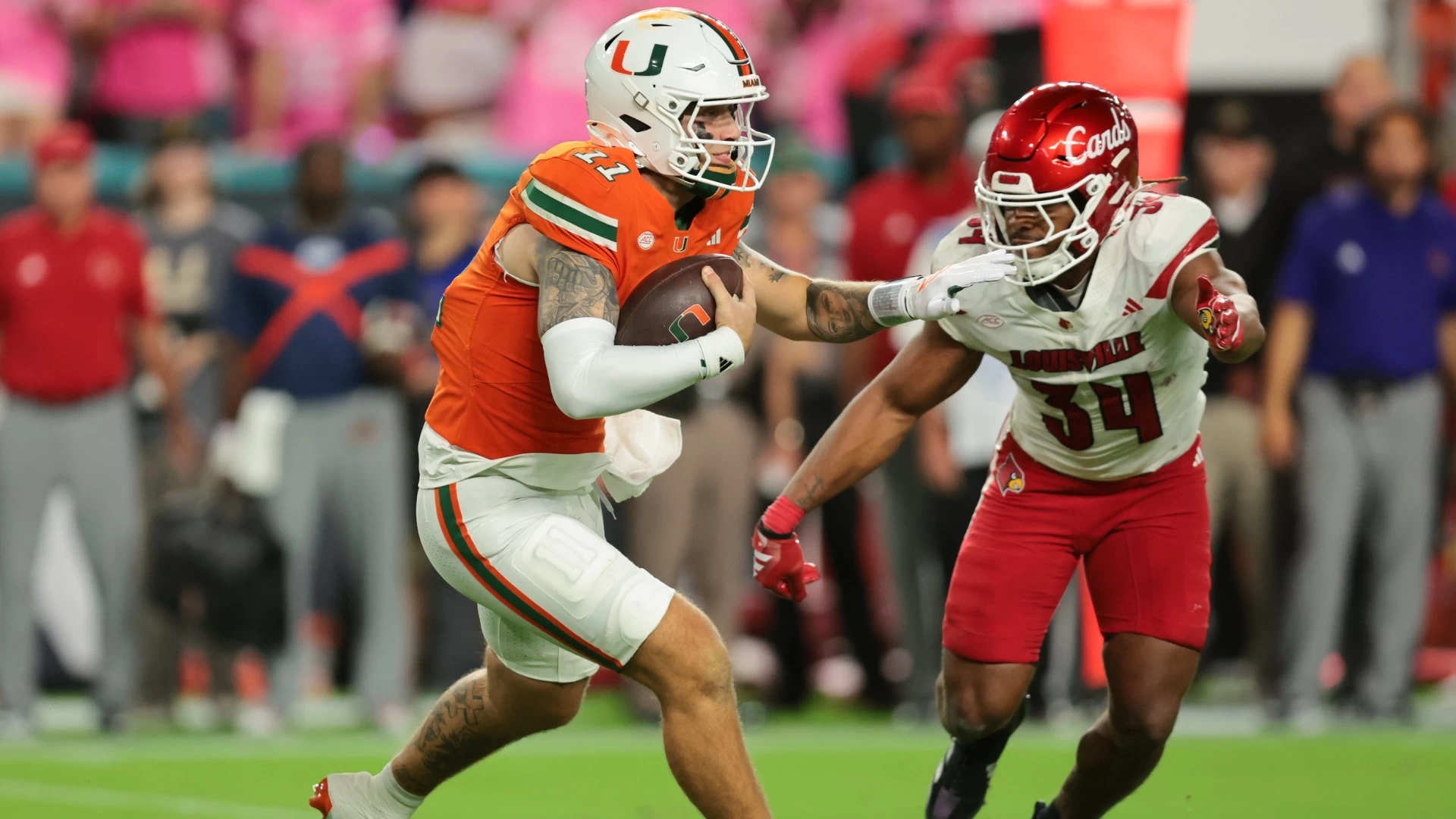 Analyzing Carson Beck's Leadership & Jeff Brohm's Tactics