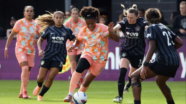 Latest NWSL Updates: End of Season Excitement Peaks