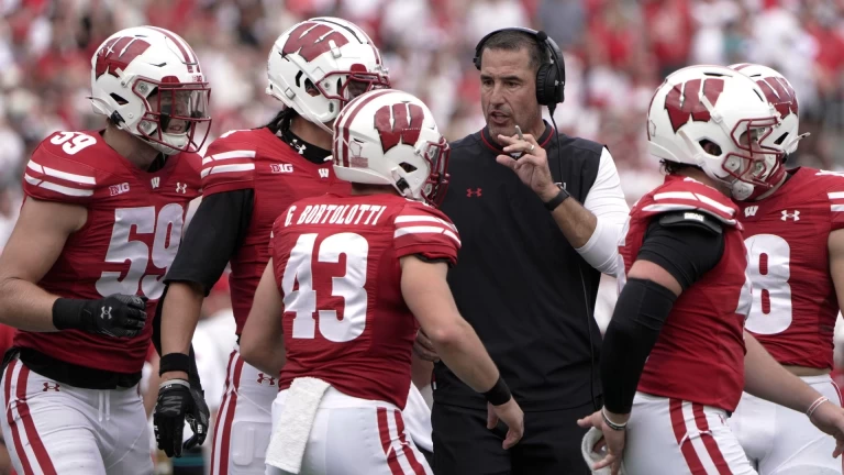 Exploring Wisconsin's Struggle in Modern College Football