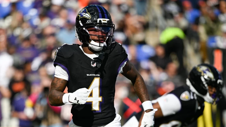 Ravens Defeat Bears 30-16 with Tyler Huntley, Improve to 2-5