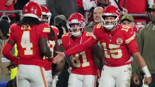 Chiefs Push Past Commanders with a Strong Second-Half Performance
