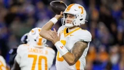 Oklahoma vs. Tennessee: Battle for College Playoff