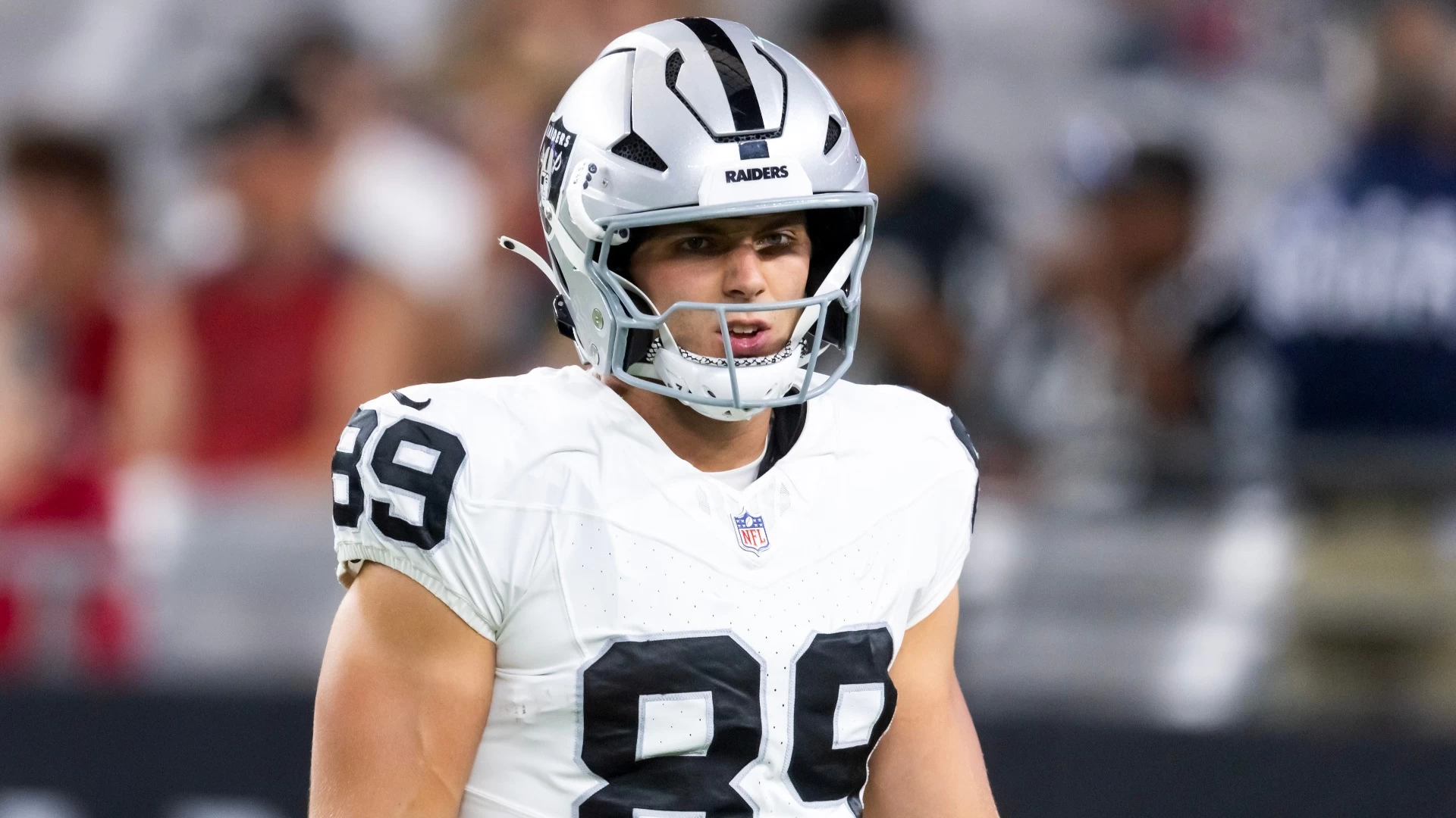 Brock Bowers Returns to Raiders Practice, Now at 'Full Speed'