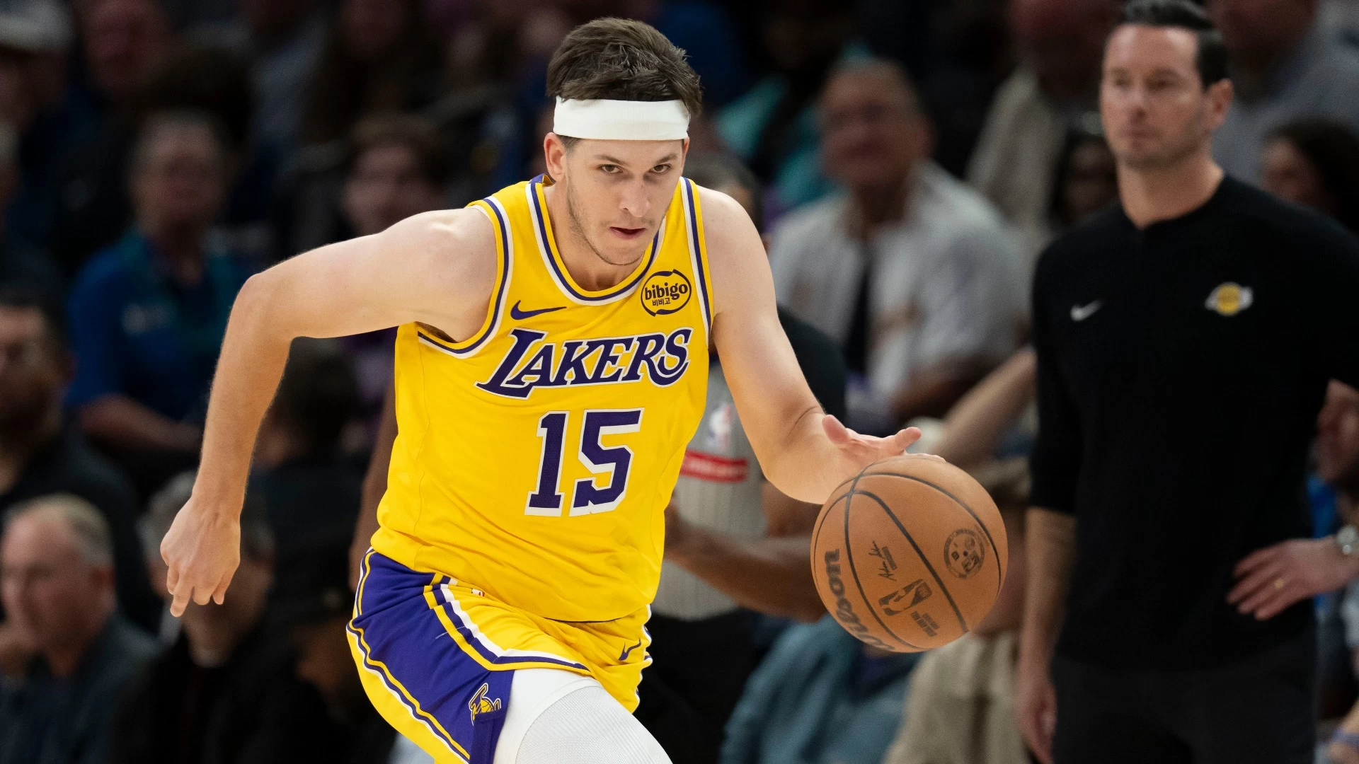 Austin Reaves Shines for Lakers to Open the Season