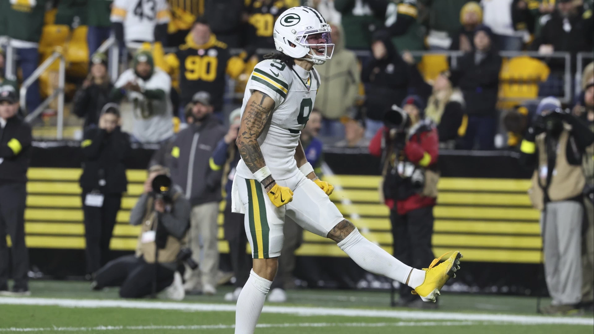 Top Week 9 Waiver Wire Picks: Grab Christian Watson Now!