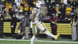 Top Week 9 Waiver Wire Picks: Grab Christian Watson Now!