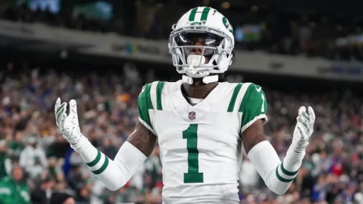 Jets Send CB Sauce Gardner to Colts for Pair of 1st Round Picks
