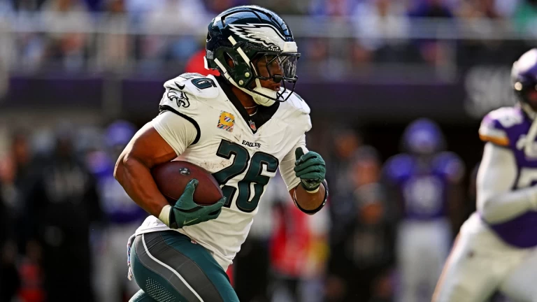 Eagles vs. Packers: NFC Showdown on Monday Night Football