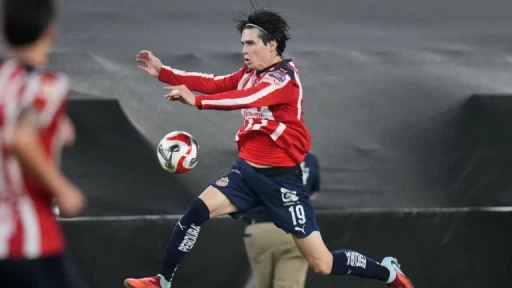 Chivas' Remarkable Turnaround in the 2025 Liga MX Season
