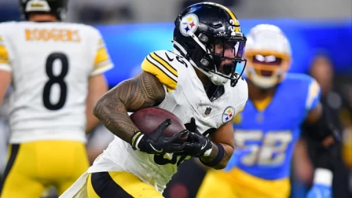 Jaylen Warren's Rushing Edge Against Cincinnati Bengals