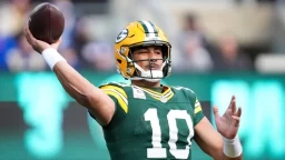 Packers Clinch Tough 27-20 Win Amid Season Struggles
