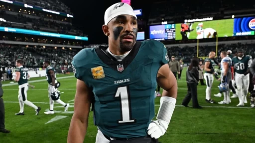 Former Eagles LB Seth Joyner Sees Internal Issue with Jalen Hurts