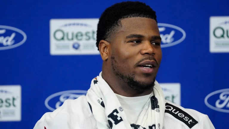 Giants' Abdul Carter: Drama Off-Field Leads to Temporary Benching