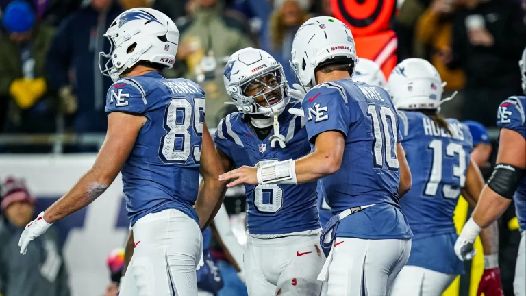 NFL Week 12 Preview: New England Patriots Eye AFC East Title