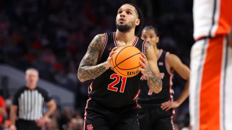 Emanuel Sharp Leads Houston Cougars’ Championship Push