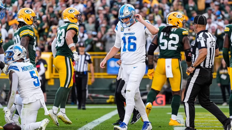 Thanksgiving & Black Friday Slate: Best Bets & Predictions