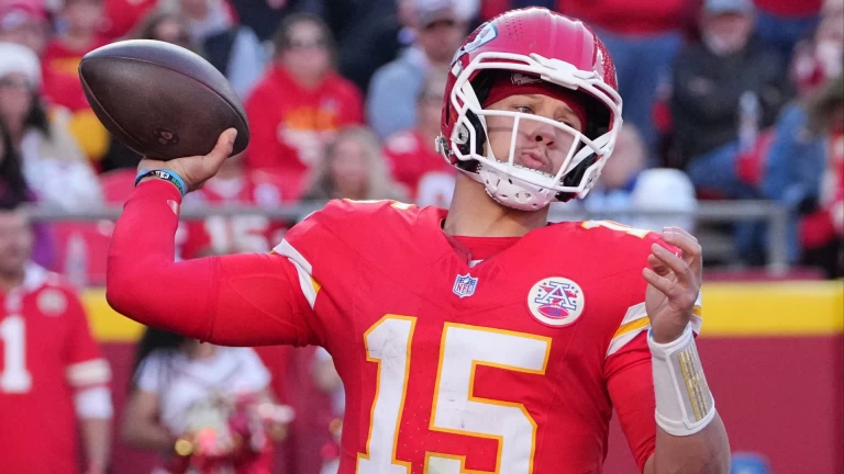 Chiefs vs. Cowboys Analysis: Mahomes's Potential MVP Game